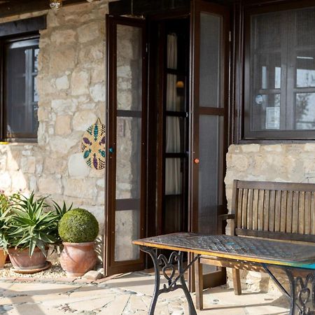 'I Folia' Village House With Roof Garden And Terrace Pissouri Buitenkant foto